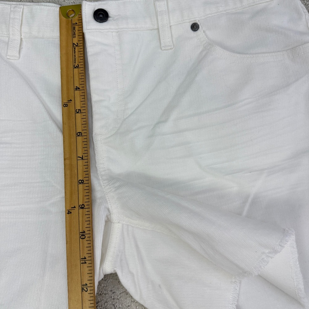 Carve Designs Oahu Shorts Womens 12 White Corduroy Raw Hem Stretch 11468 - Picture 10 of 13